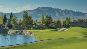 Coyote Springs Golf Club A Jack Nicklaus Signature Golf Course in Coyote Springs Nevada providing a premier golf experience to Henderson, Mesquite and Las Vegas Red-Hawk-Photo-12